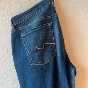 7 for all mankind Josefina skinny boyfriend jeans size 29